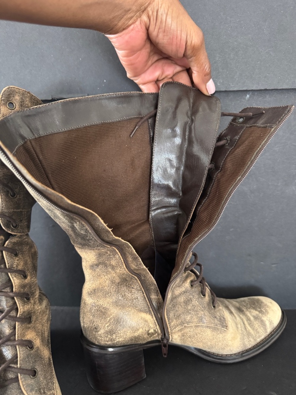 Vintage Pazzo Distressed Look Lace up Boots - Picture 13 of 17